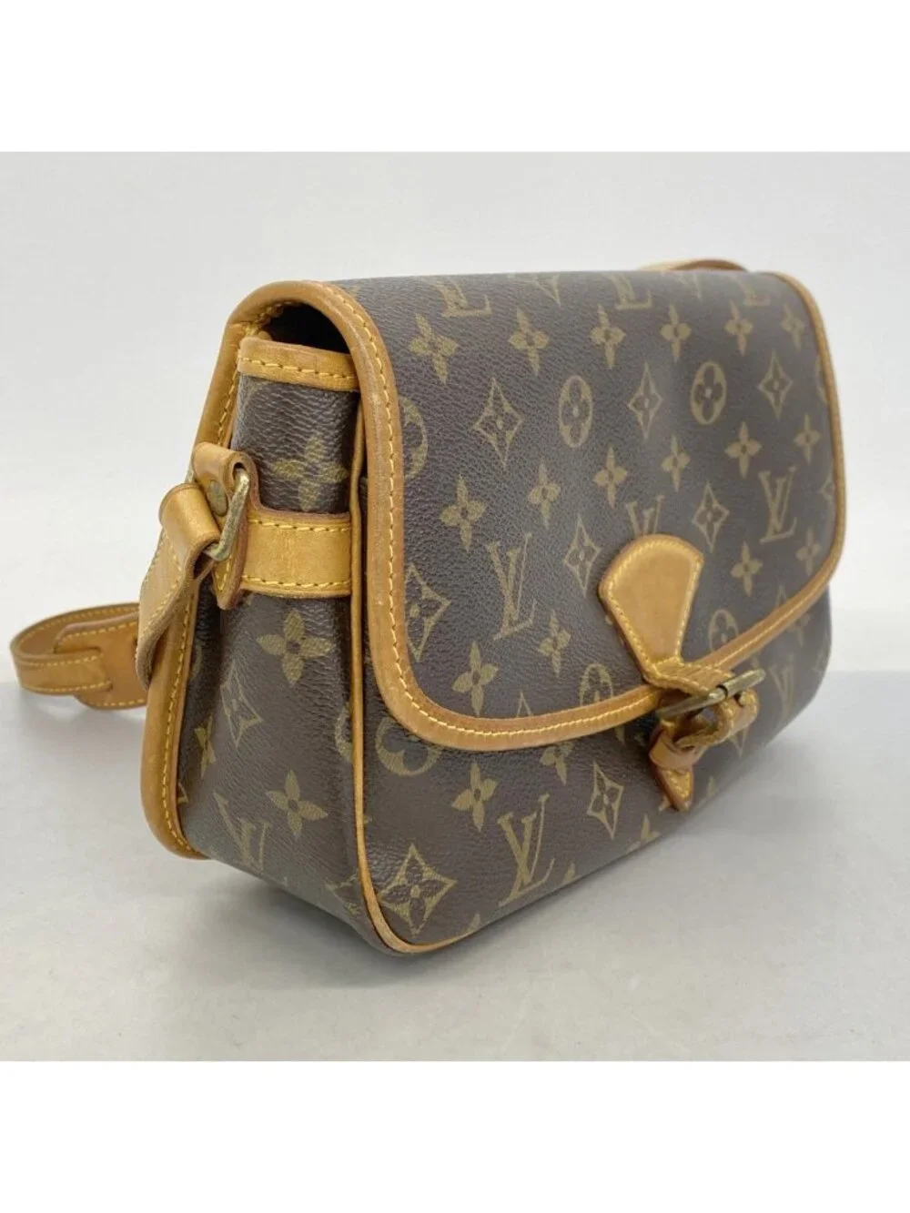 Louis Vuitton Shoulder Bag Monogram Sologne Brown